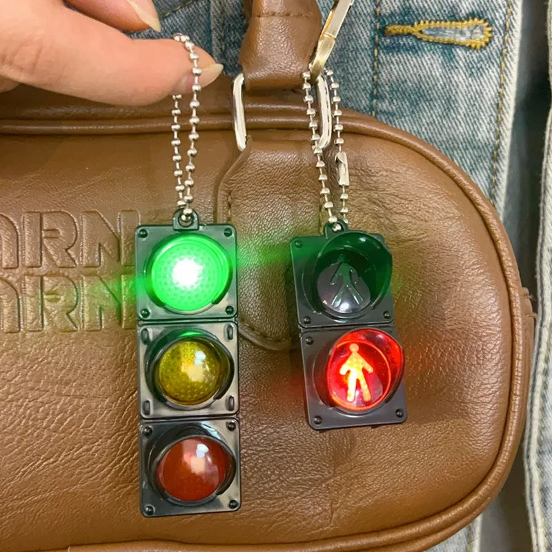 1/2Pcs Simulation Electronic Traffic Light Keychain Pendant Mini Pedestrian Light LED Light-emitting
